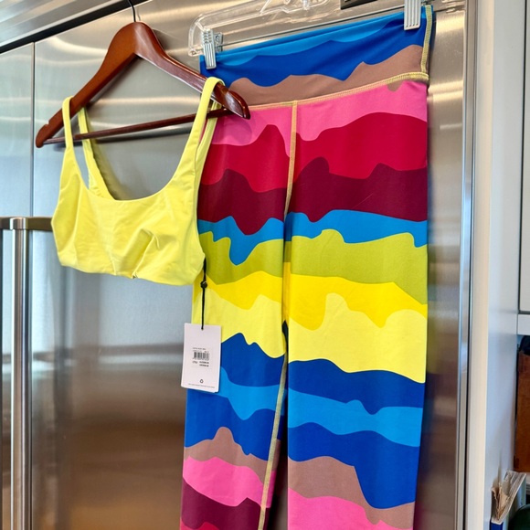 NWT The Upside SET Astro Rory Bra and Printed Leggings in Multicolor / Citrus - Picture 4 of 16